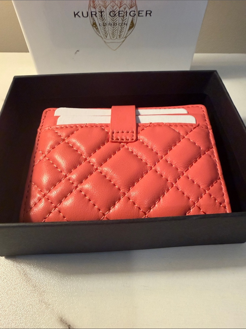 Kurt Geiger Coral Quilted Leather Snap Card Wallet - Picture 2 of 4